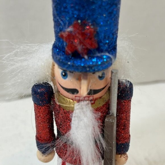 VTG Patriotic Nutcracker Style Christmas Soldier Wooden Tree Ornament 4.25" Tall - Picture 2 of 9